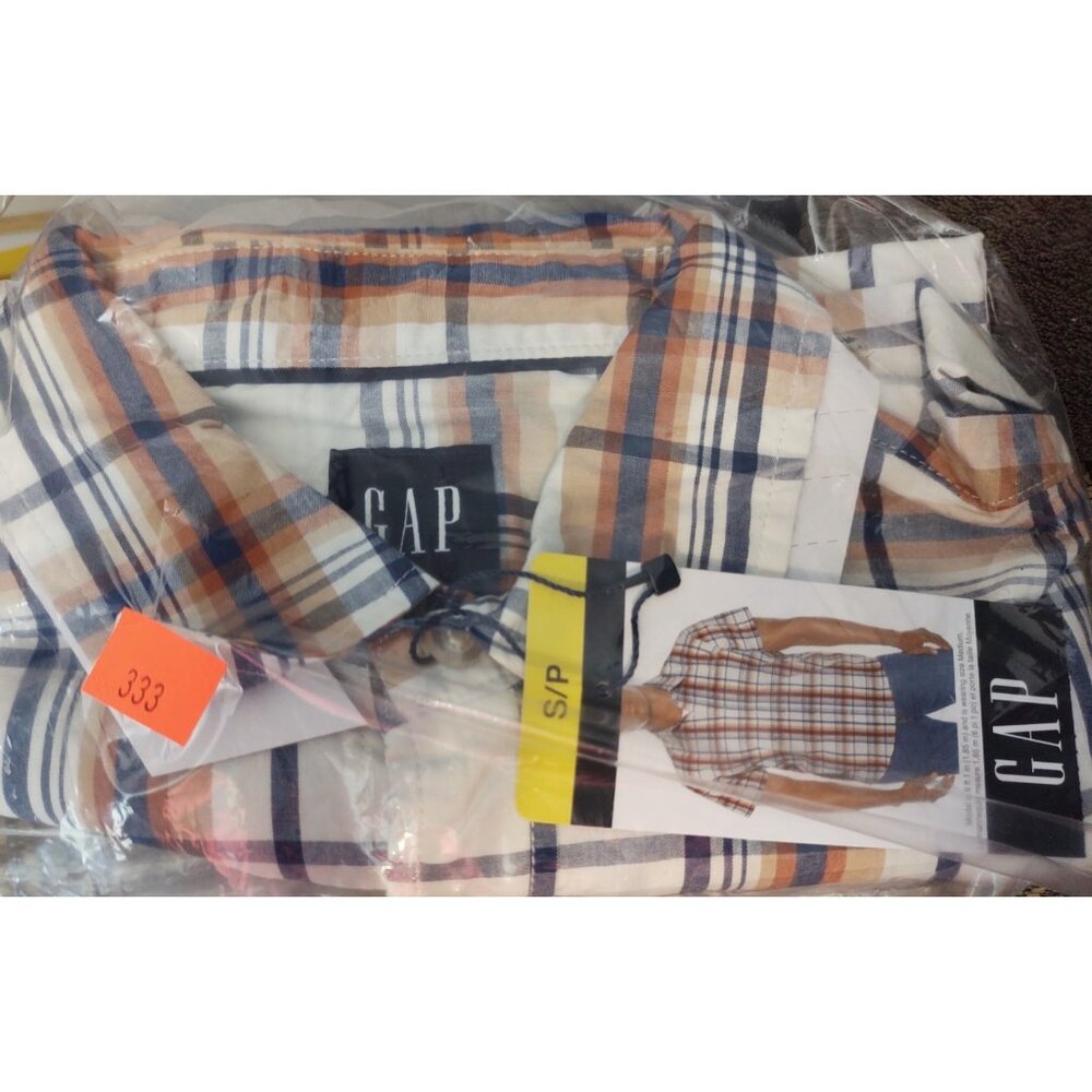 GAP Plaid Shirt NWT Men’s Small Orange Blue Short Sleeve Casual Top